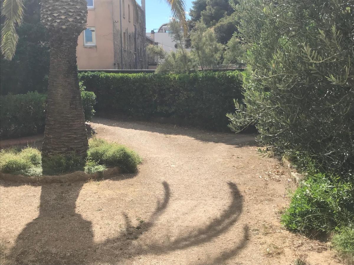 Blue Summer Vibes Appartment For 4P, Ac, Parking, Beachfront, Spa Access -5 La Ciotat Esterno foto